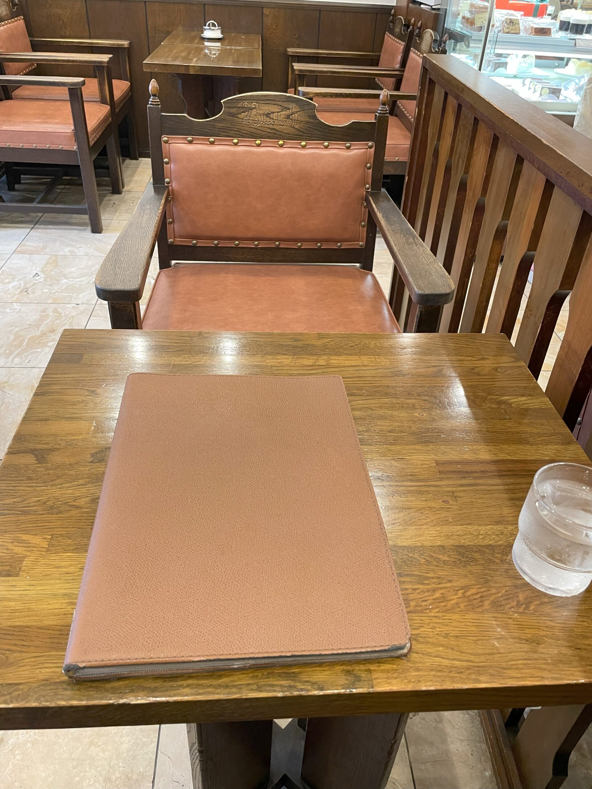 カフェバッハ 客席