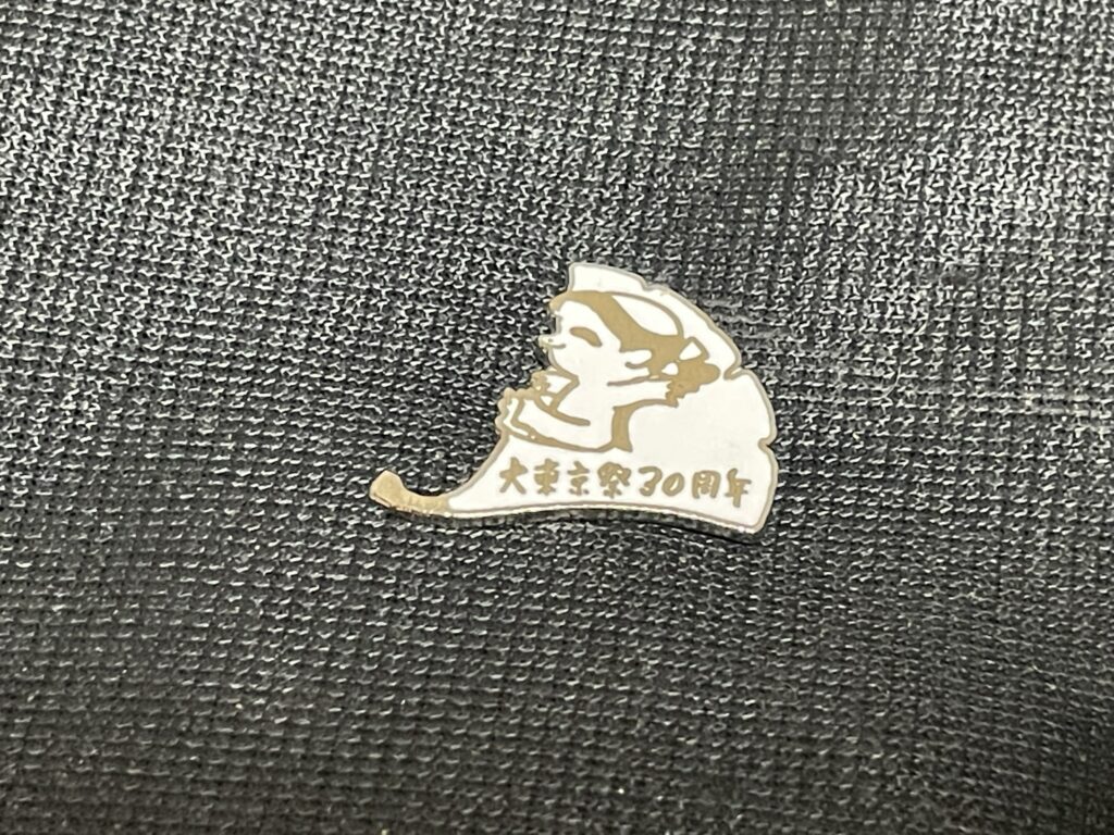「大東京祭30周年」と入っている「カッパバッジ」