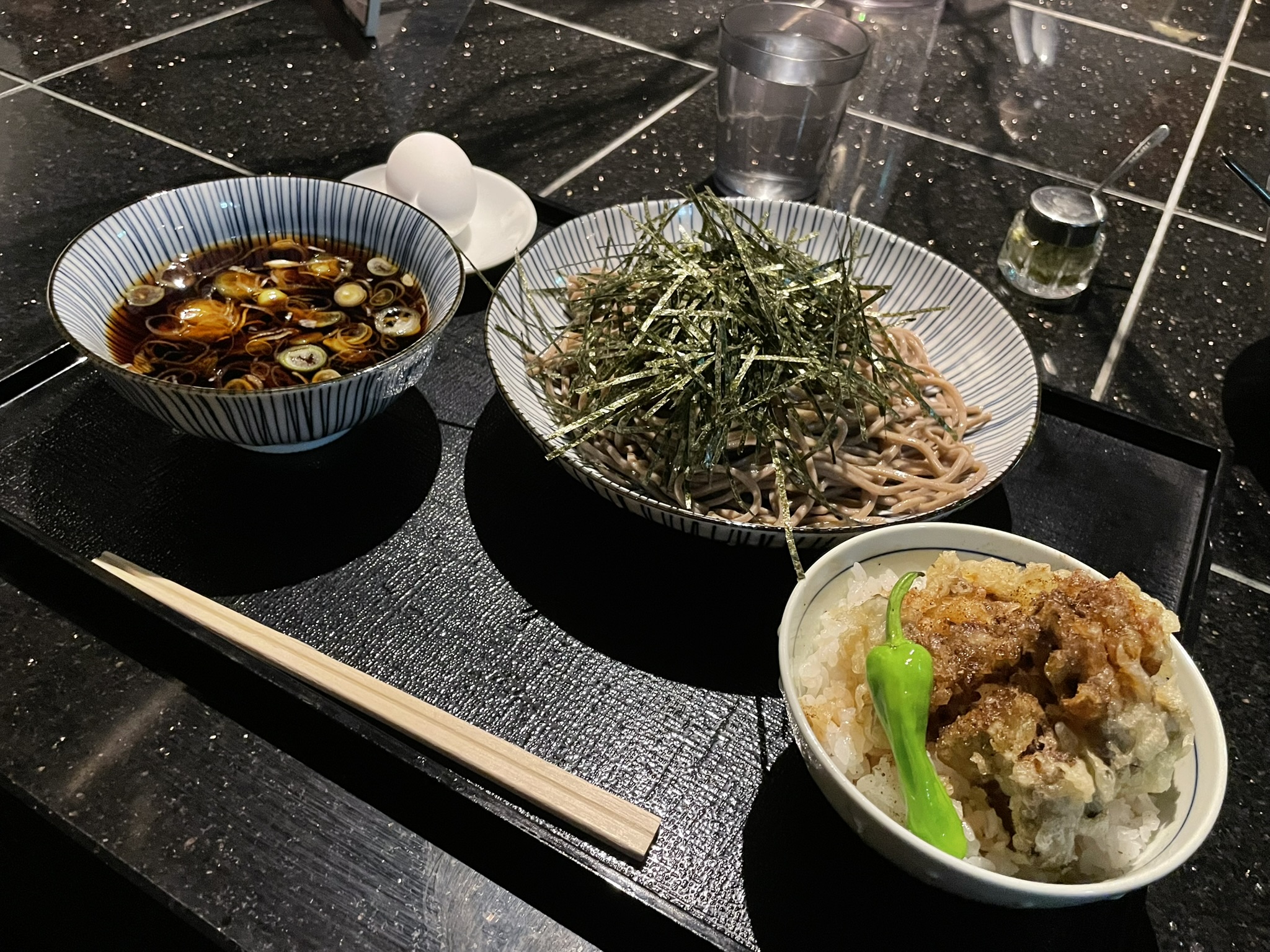 【海苔もり&黒舞茸の天丼（定食）】