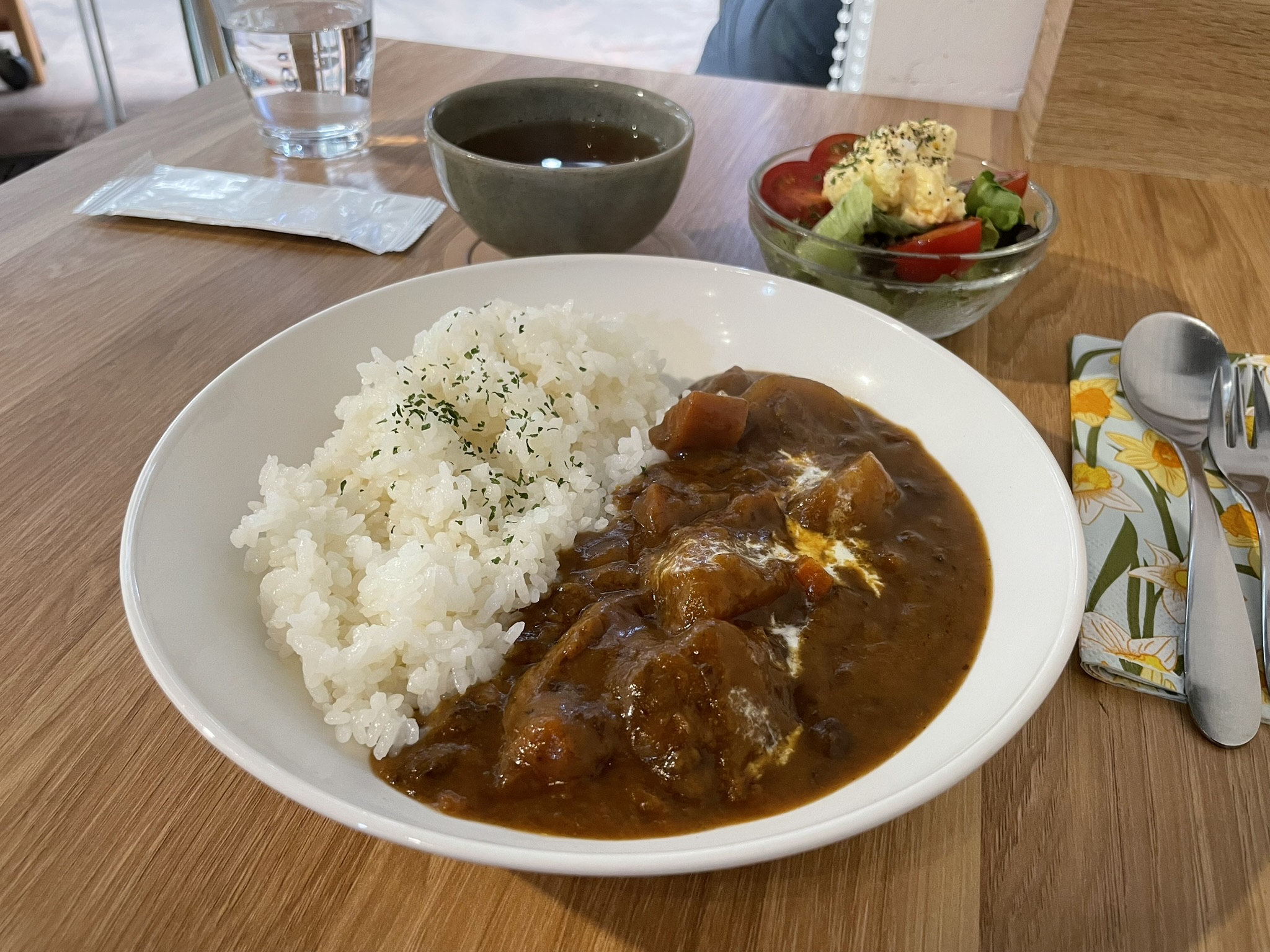 【ビーフカレー・サラダ付】