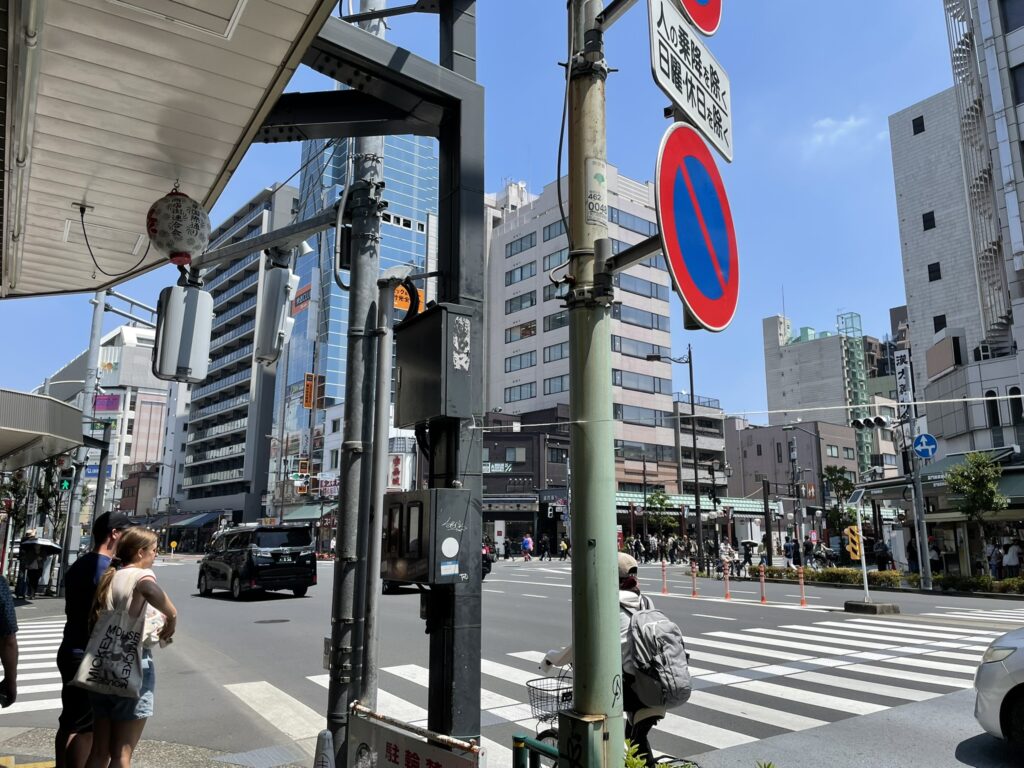 浅草の中華料理店「博雅」の外観。祭りの日も多くの人で賑わう。