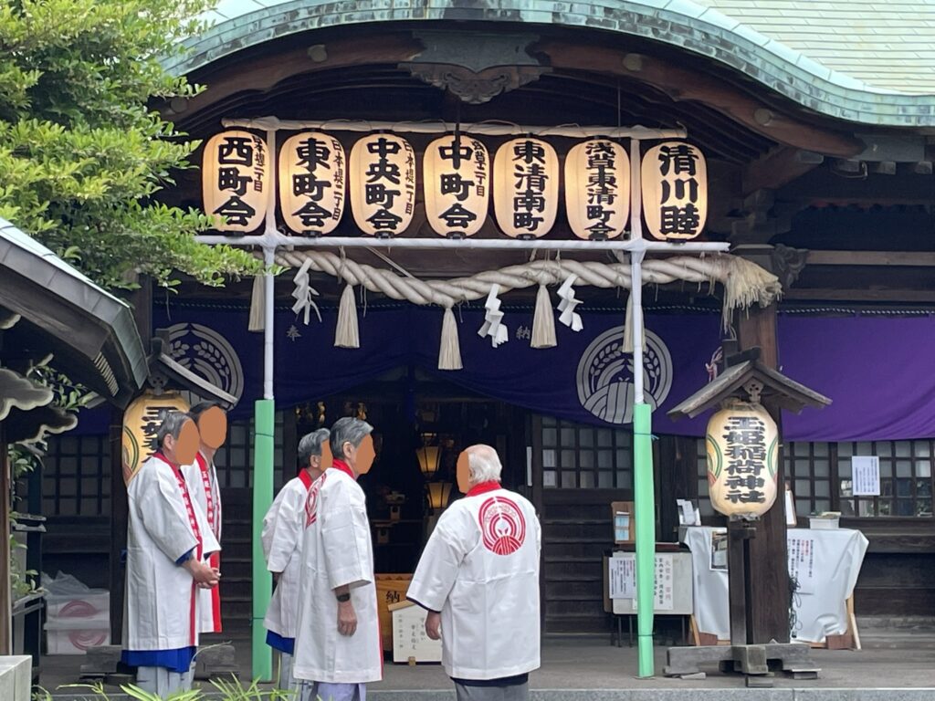 玉姫稲荷神社のご本殿で行われる遷霊祭。