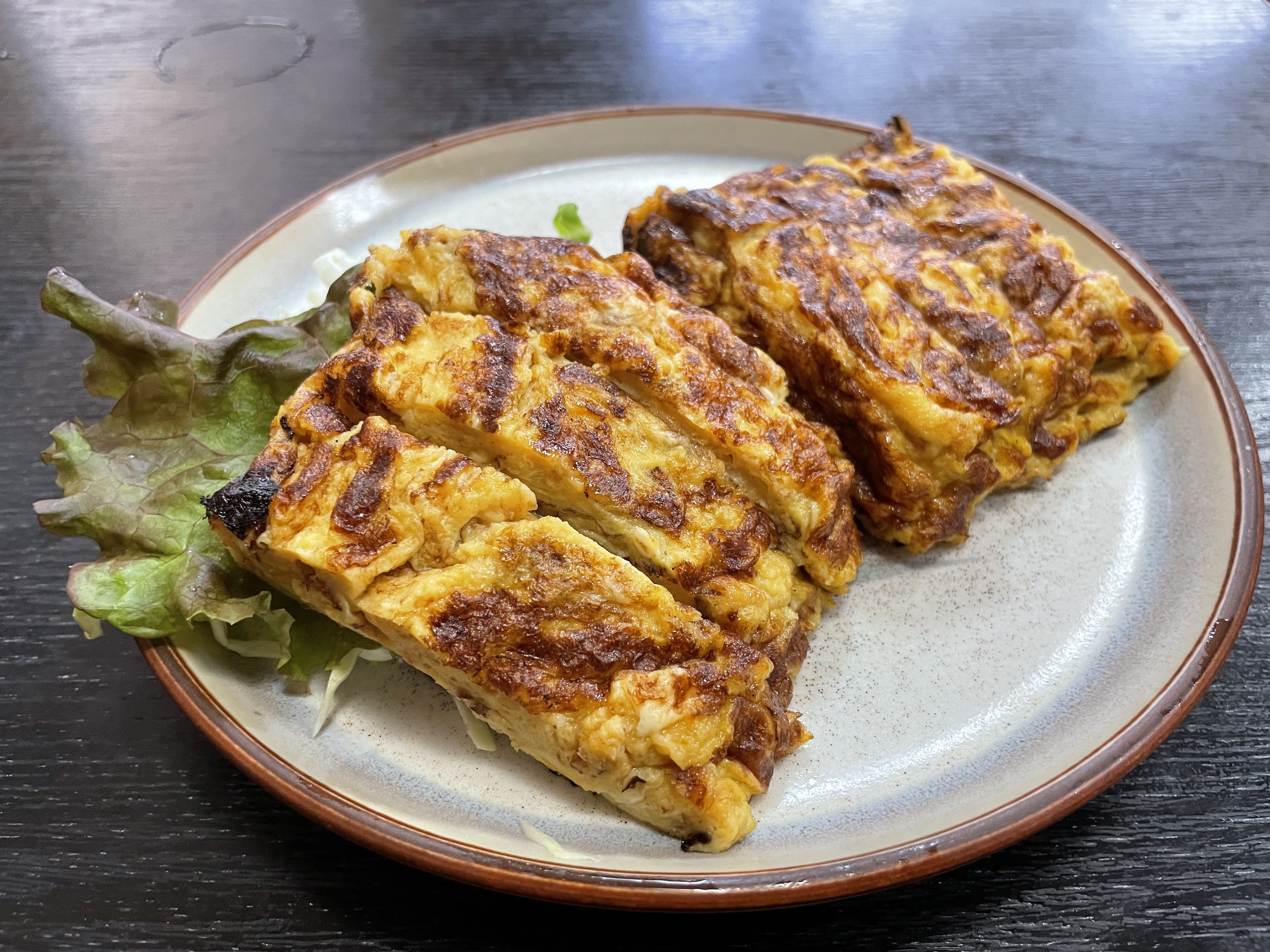 越後屋の玉子焼き。ふっくらと焼き上げられた玉子焼き