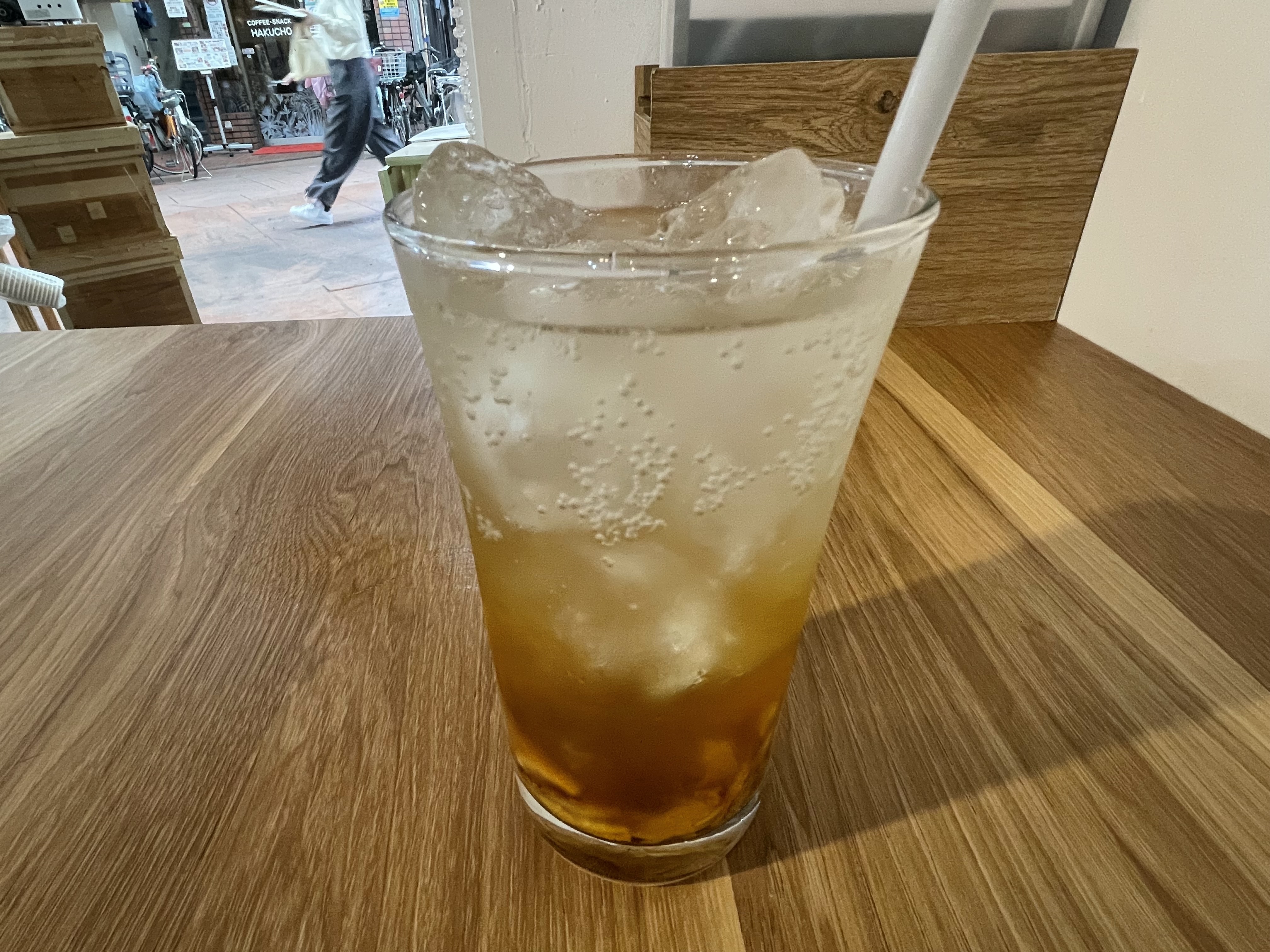 【ゆず入りほうじ茶炭酸水】