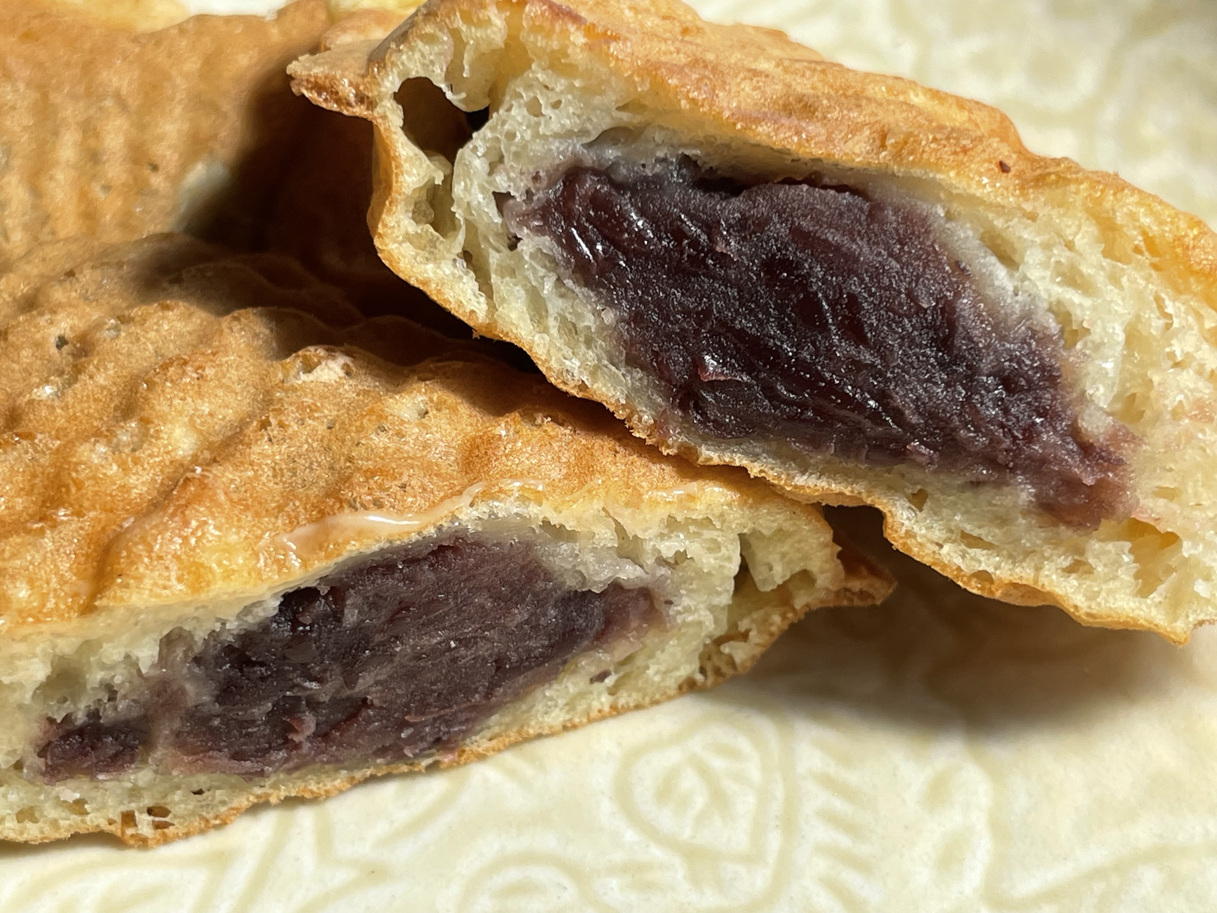 「あんこ」たい焼きの断面