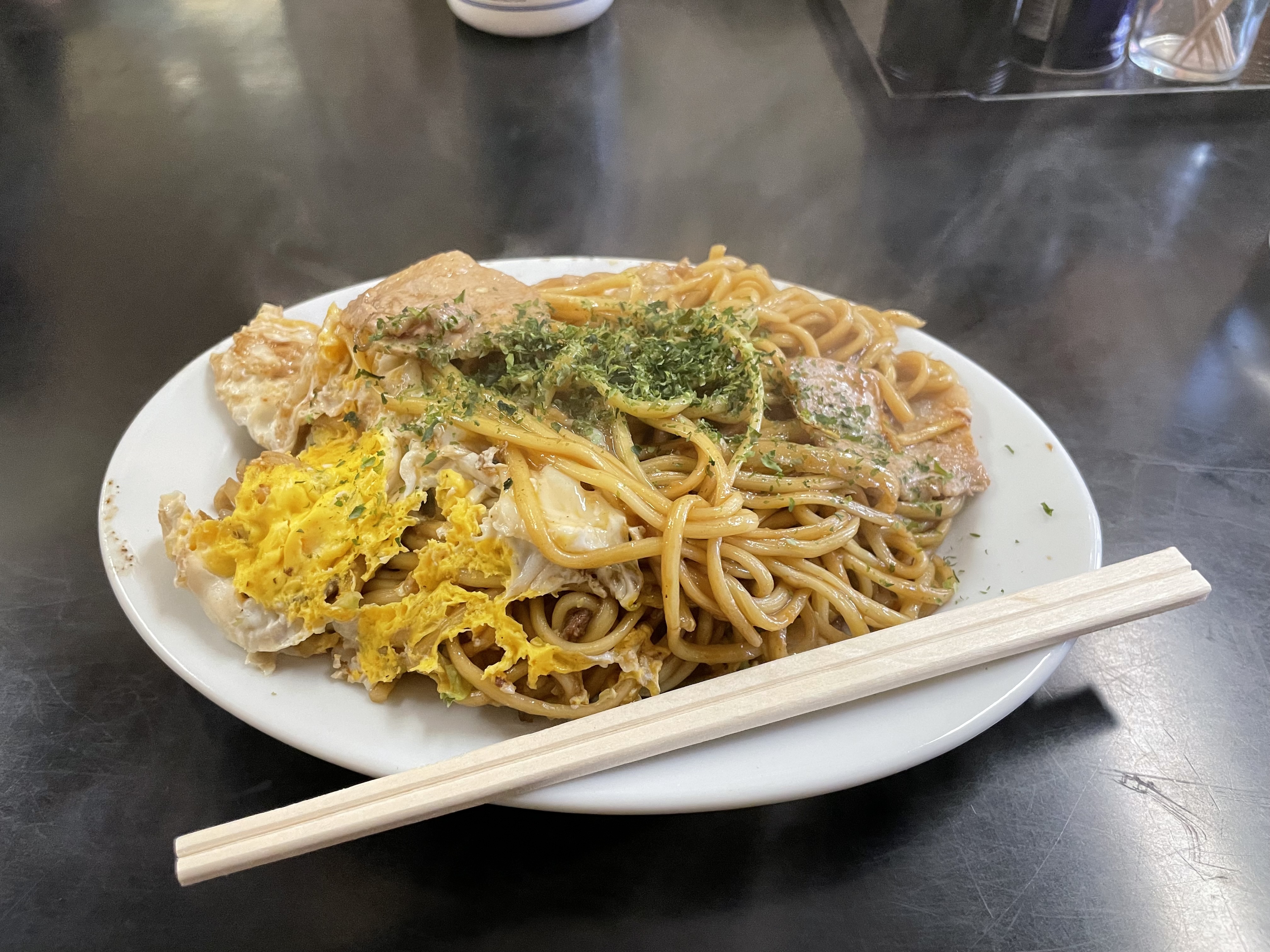 【豚バラ玉子焼きそば】