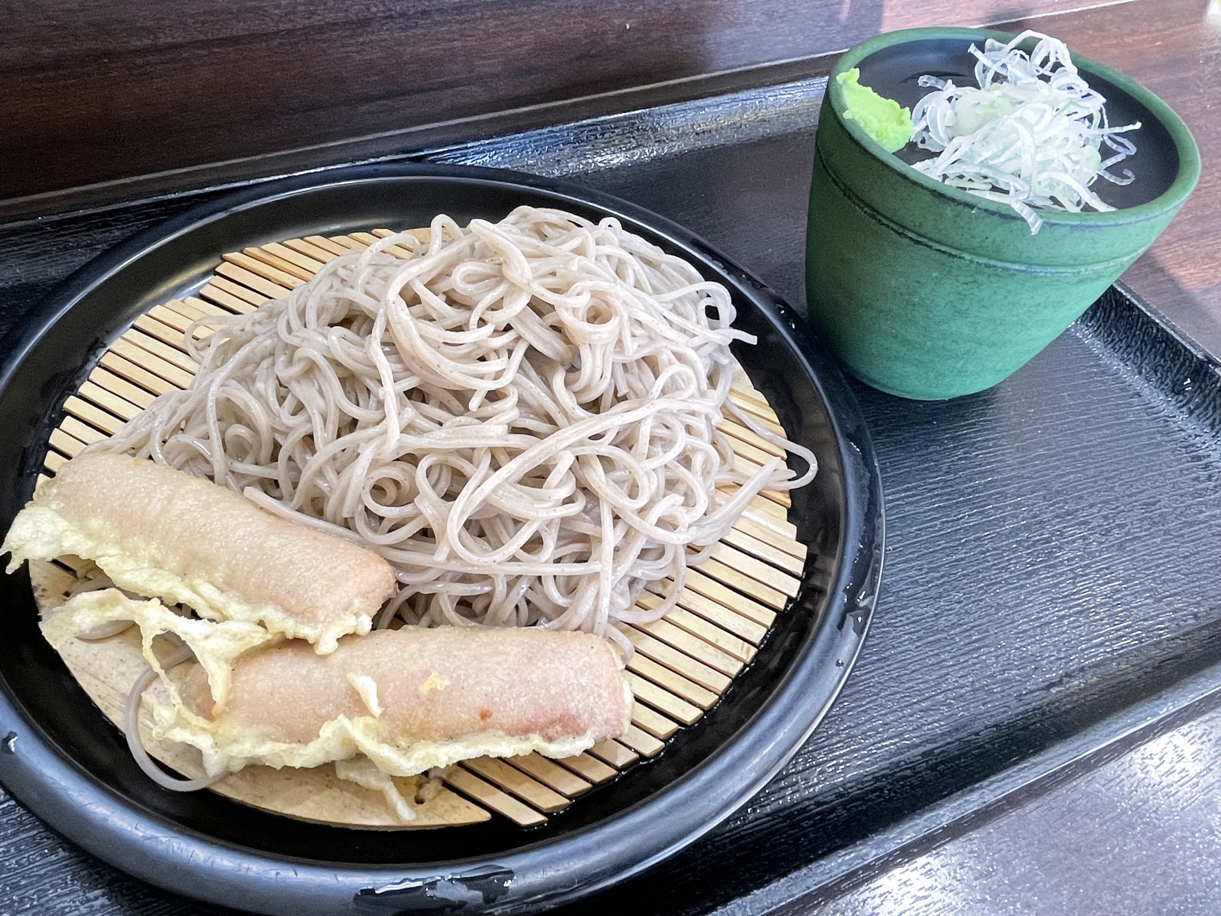 大もりそば（冷）・ソーセージ天