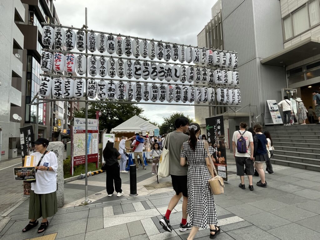 雨が止んだ当日夕方の会場入口
