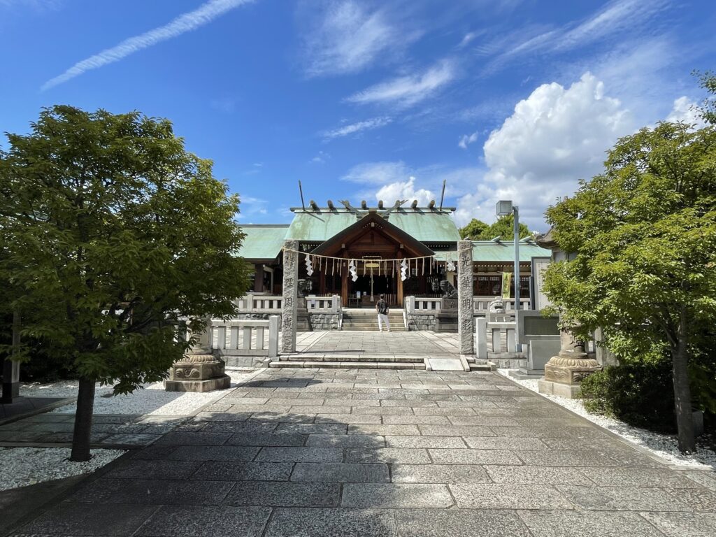 「石濱神社」御本殿の全景