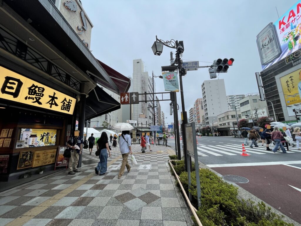 この日は「浅草サンバカーニバル」が開催